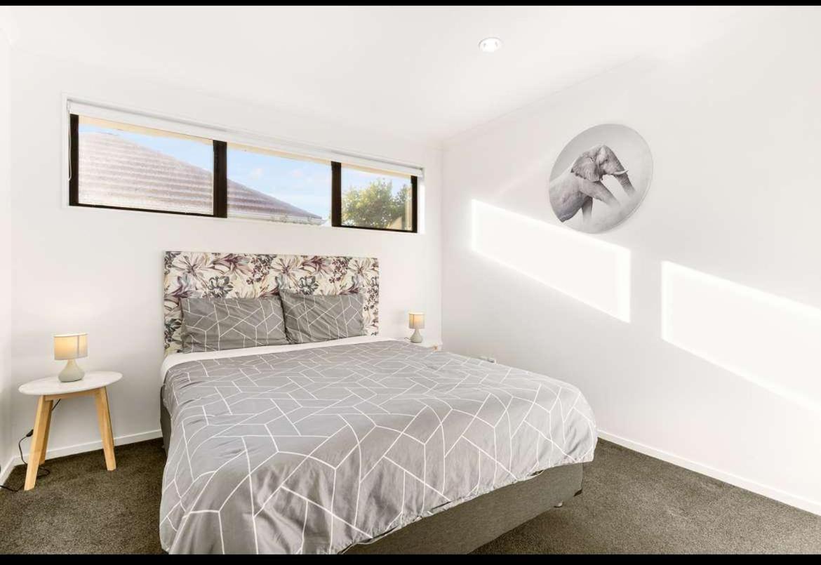 Available Near Airport Takanini